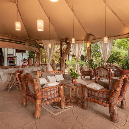 Kibo Safari Camp Villa Amboseli Dış mekan fotoğraf