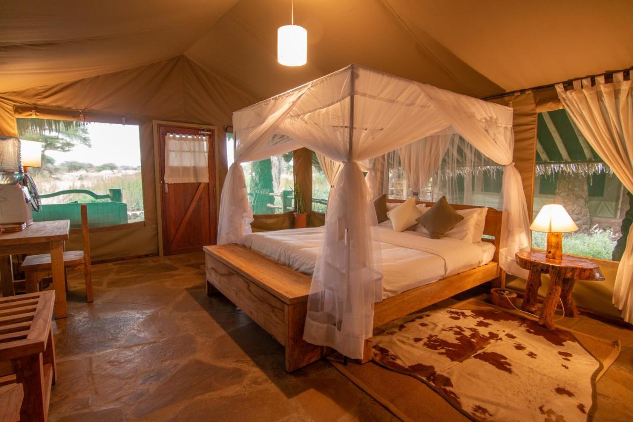 Kibo Safari Camp Villa Amboseli Dış mekan fotoğraf