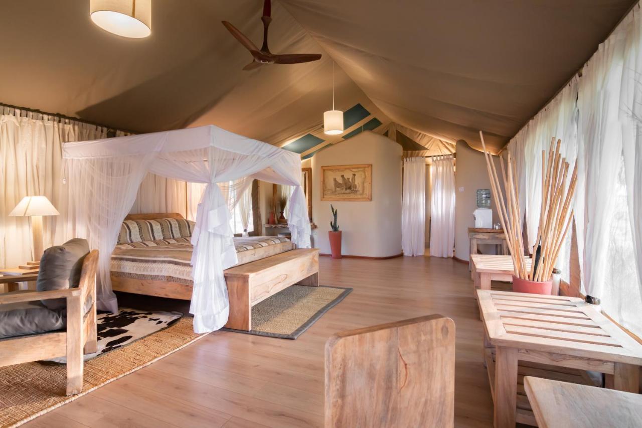 Kibo Safari Camp Villa Amboseli Dış mekan fotoğraf