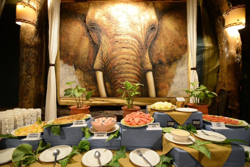 Kibo Safari Camp Villa Amboseli Dış mekan fotoğraf