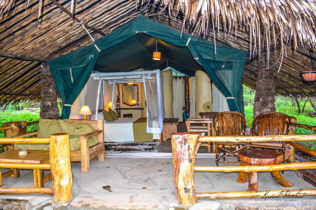 Kibo Safari Camp Villa Amboseli Dış mekan fotoğraf