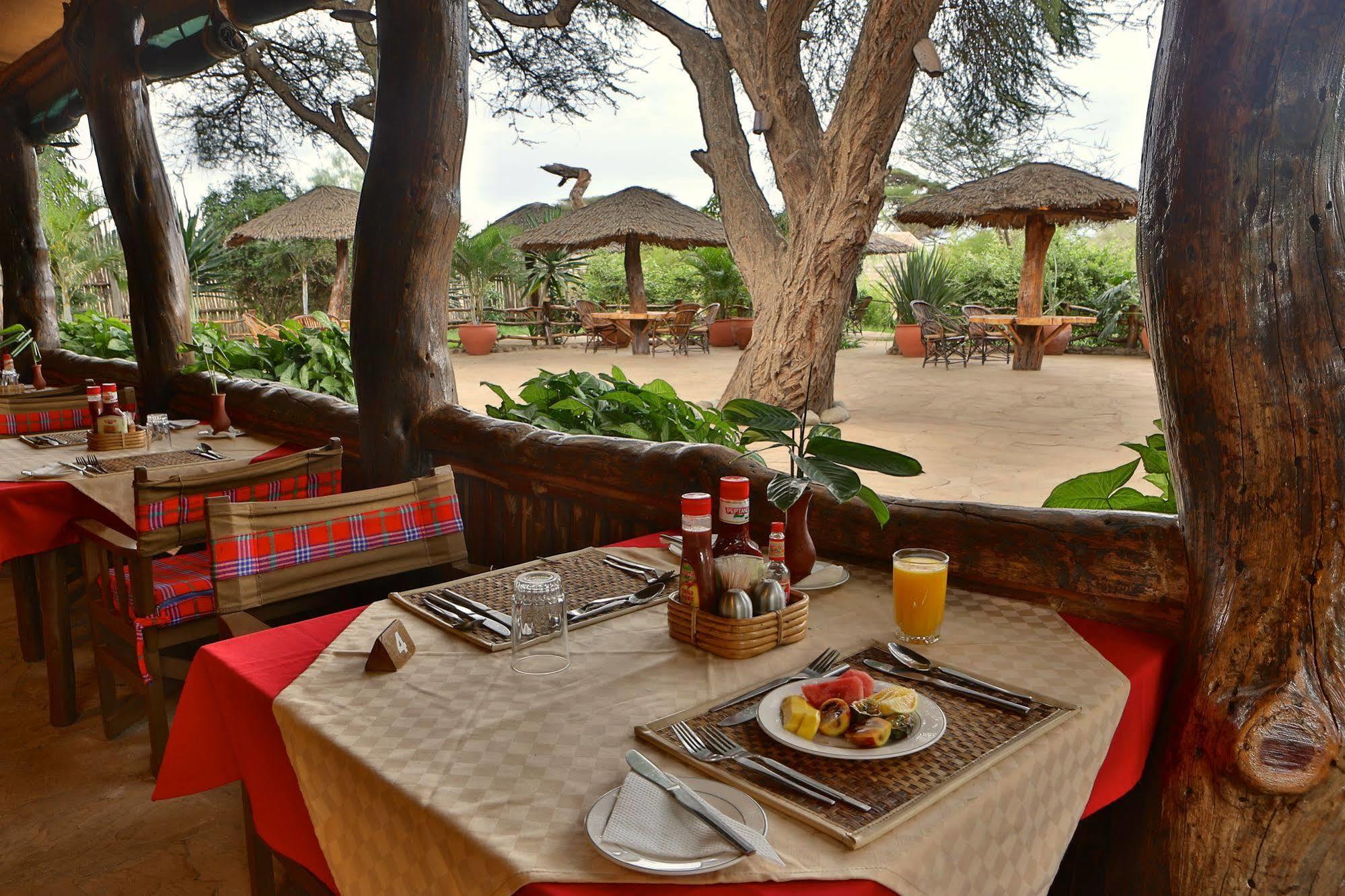 Kibo Safari Camp Villa Amboseli Dış mekan fotoğraf