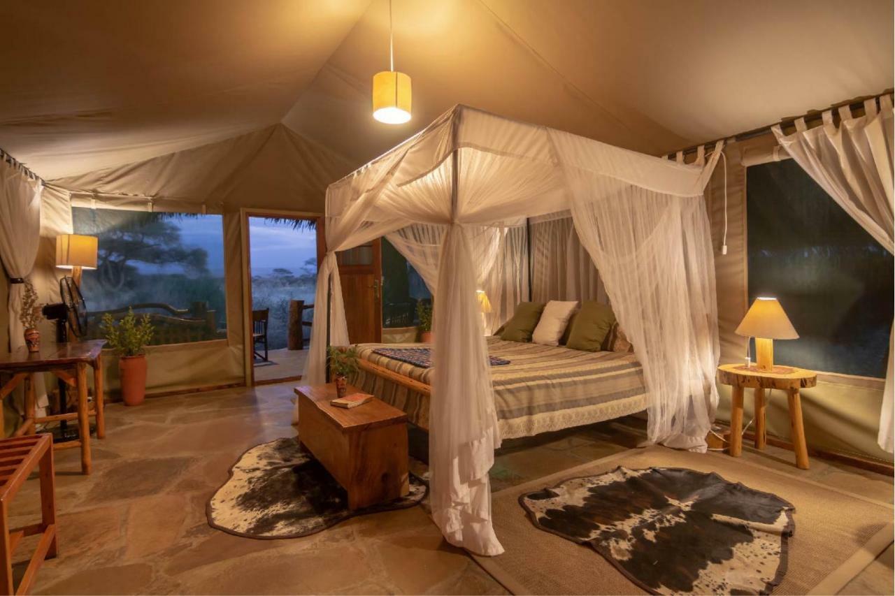 Kibo Safari Camp Villa Amboseli Dış mekan fotoğraf